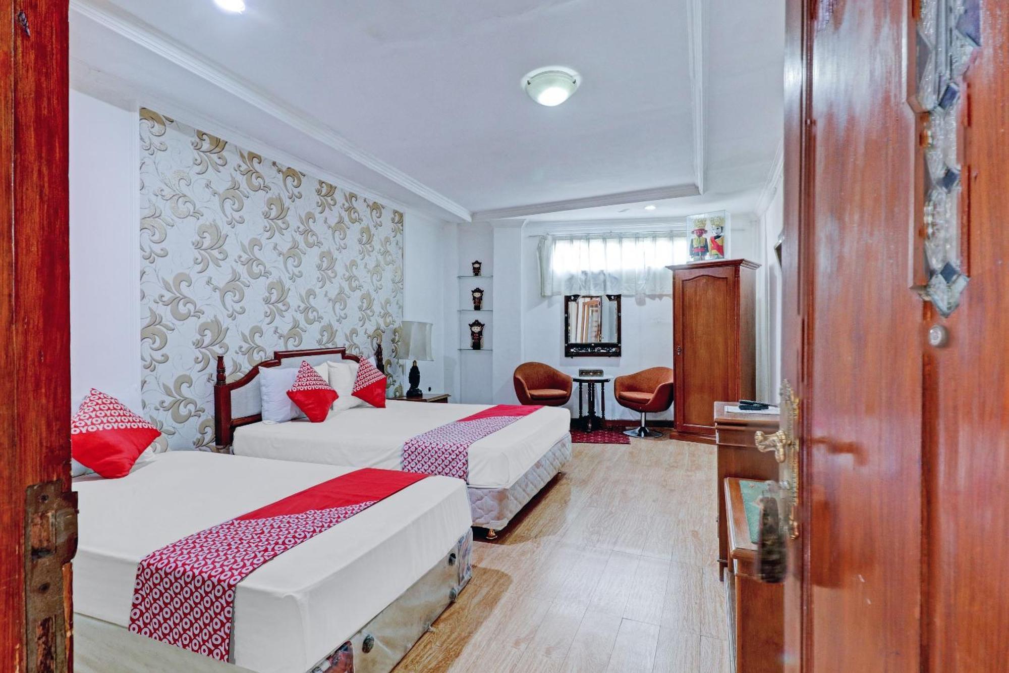 Hotel O Bandung Near Stadion Siliwangi Formerly The Ethnic Hotel Bandung Exterior photo